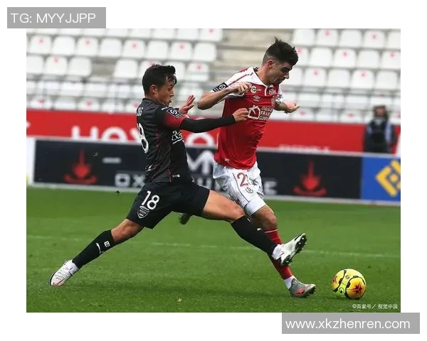 兰斯与斯特拉斯堡对决结果揭晓精彩瞬间回顾与分析